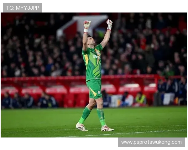 加纳乔倒钩破门解析：是否达到普斯卡什奖级神迹