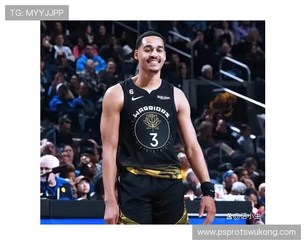 乔丹·普尔利用挡拆创造出手空间，三分效率显著提升拉开勇士火力