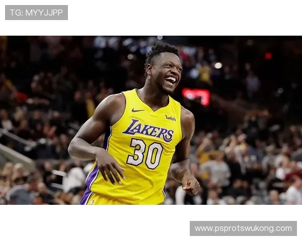 朱利叶斯·兰德尔季后赛内线单打效率提升明显拉开球队关键得分差距